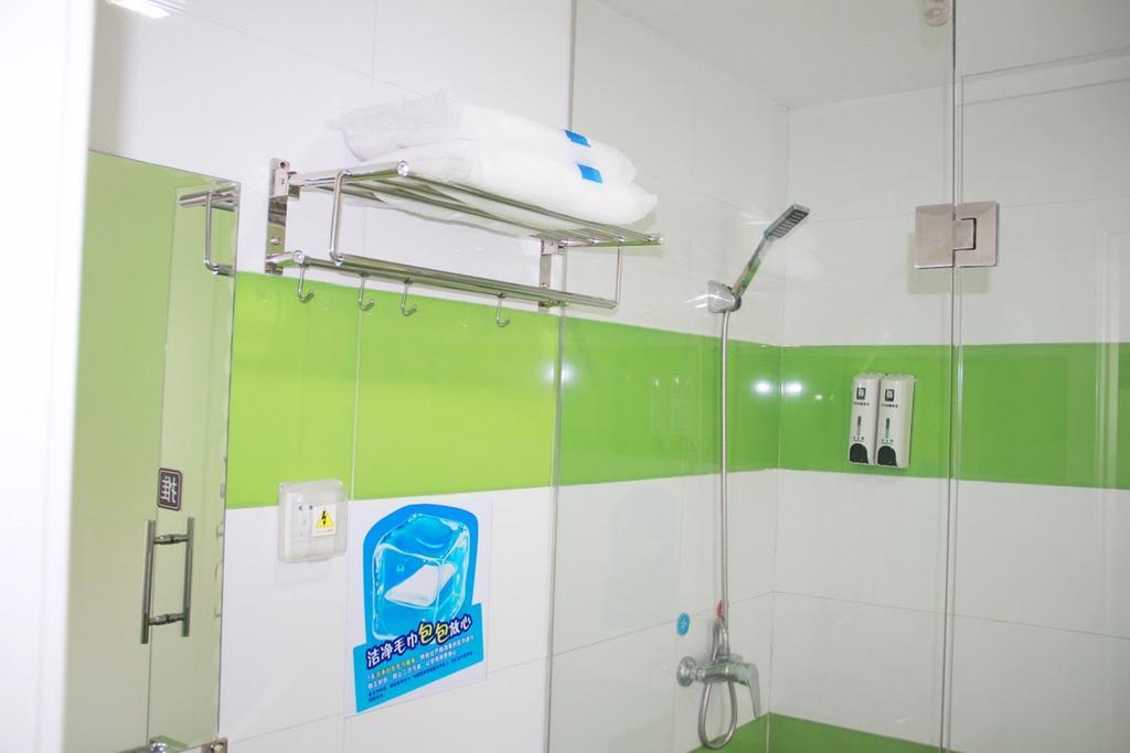 7 Days Inn Meizhou Jiangnan Kedu Commercial Plaza Kültér fotó